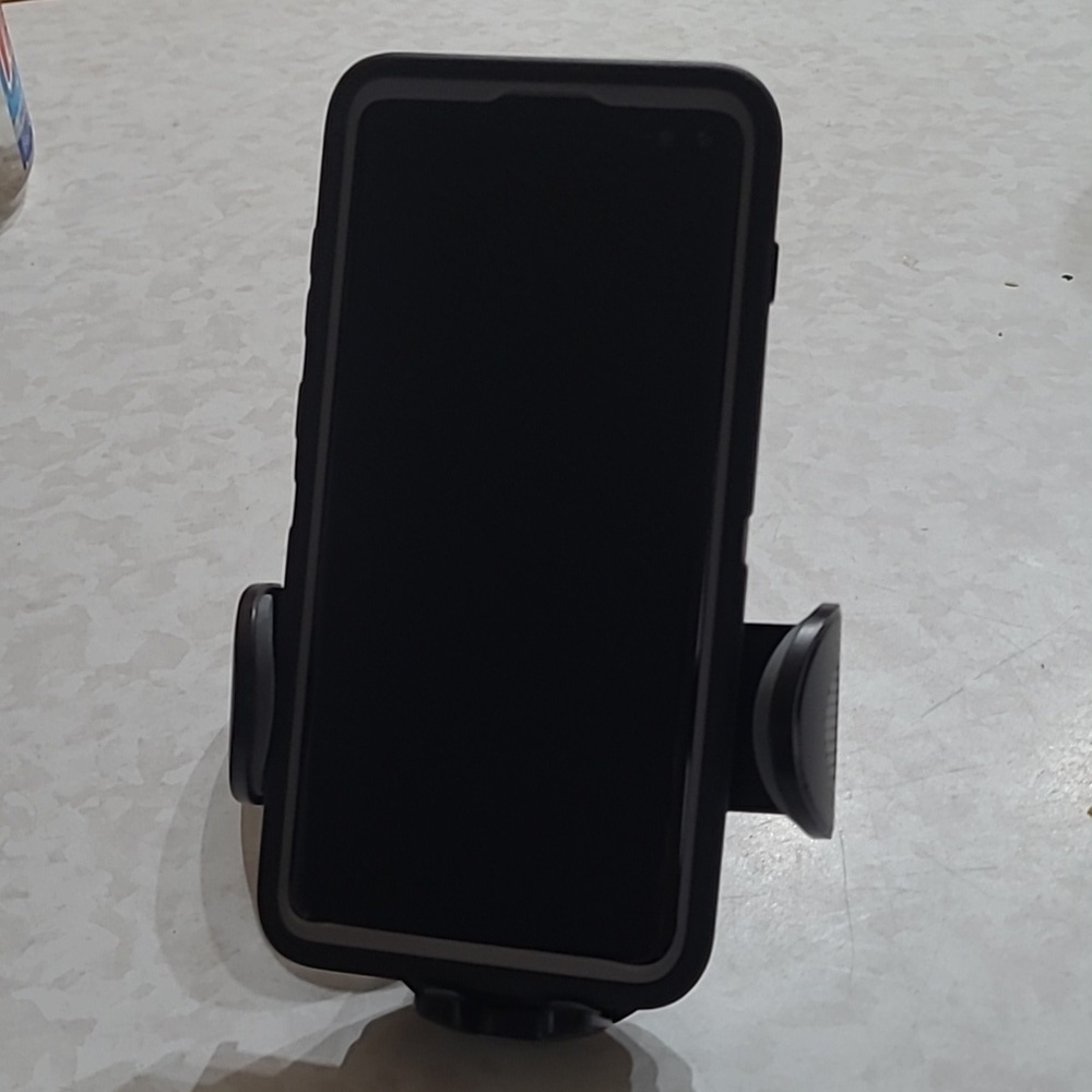 Car Phone Mount  Cell Phone Air Vent Holder Cradle Clamp Mount